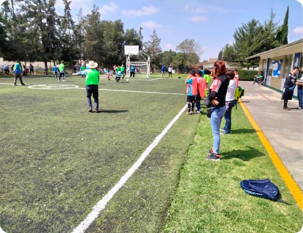 Cancha de futbol del Centro Escolar Acautla